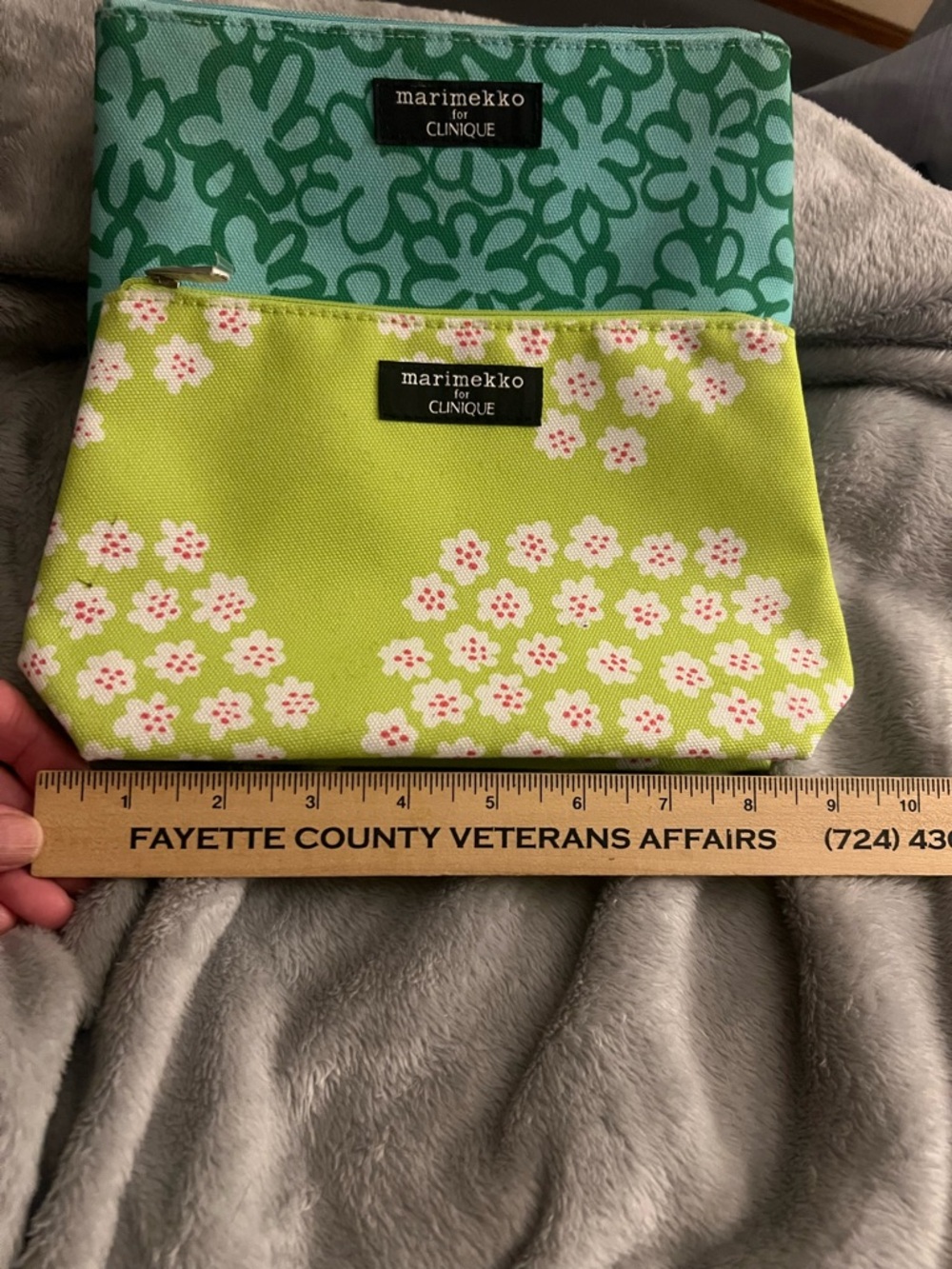 Marimekko for Clinique 2 Colorful Cosmetic Bags, bonus mirror, new without tags - Picture 5 of 11